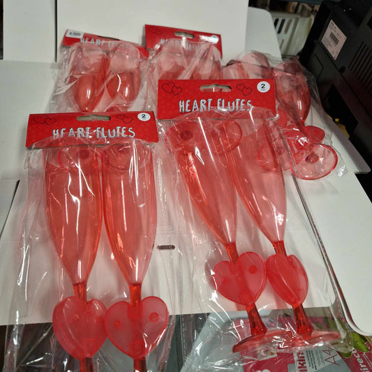 5* Packs of plastic heart flute glasses