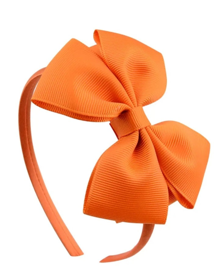 Hairband with bow