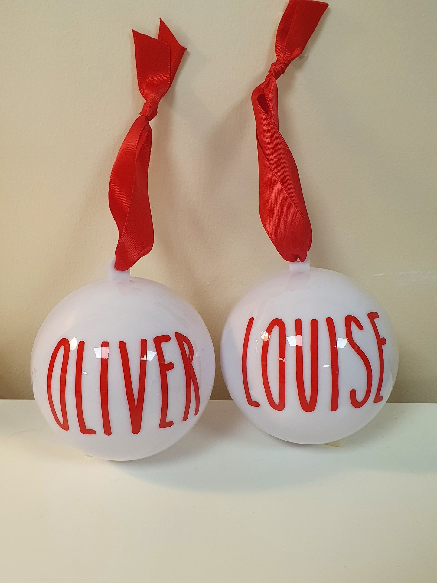 8cm White Bauble