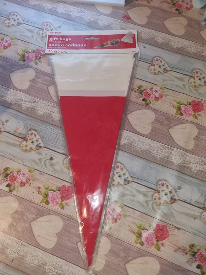 Santa Hat Cellophane Cone Bags